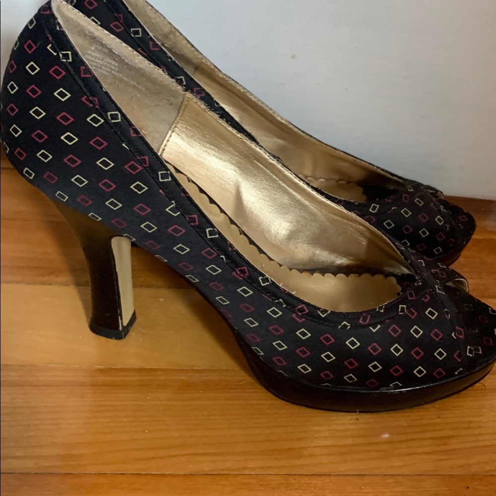 Madden girl peep toe heels